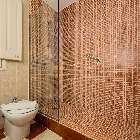 Enrique Granados Apartment *
