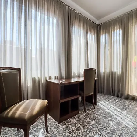 Enrique Granados Apartment